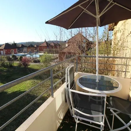 Apartment Cosy In With Swimming Pool *